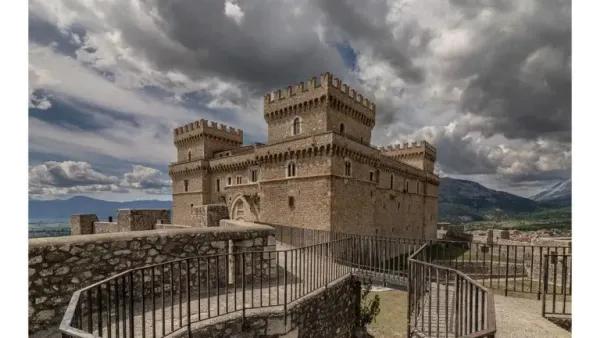 Abruzzo da vedere in treno Celano - Foto di