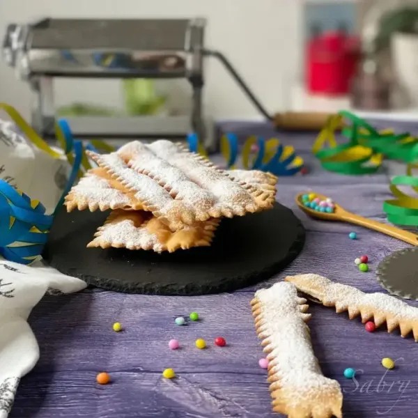 Immagine di Chiacchiere abruzzesi o frappe abruzzesi ricetta originale