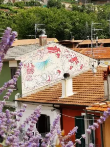 Aielli murales Yuri Hopn